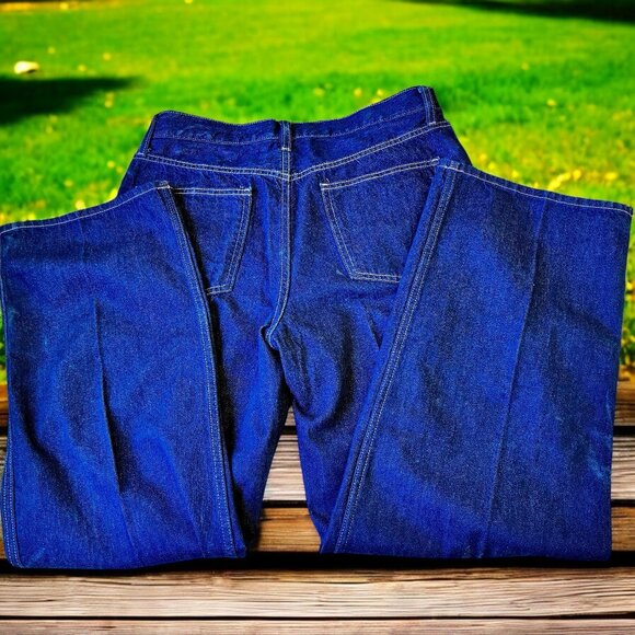 Uniqlo Blue Jeans Medium Rise Wide Leg Straight Dark Wash Denim NEW - Picture 3 of 13